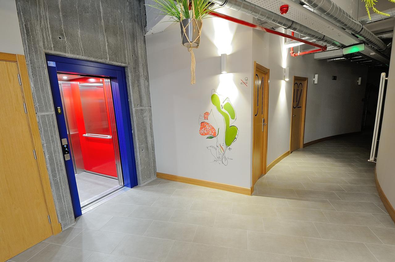 Egunon Bilbao Hostel Exteriér fotografie